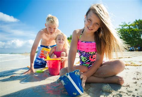 Experience boutique hotel living at the <strong>Family</strong> Suite. . Family beach